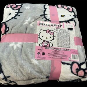 Hello Kitty TWIN Gray/Pink Daisy Blanket Throw NEW RELEASE